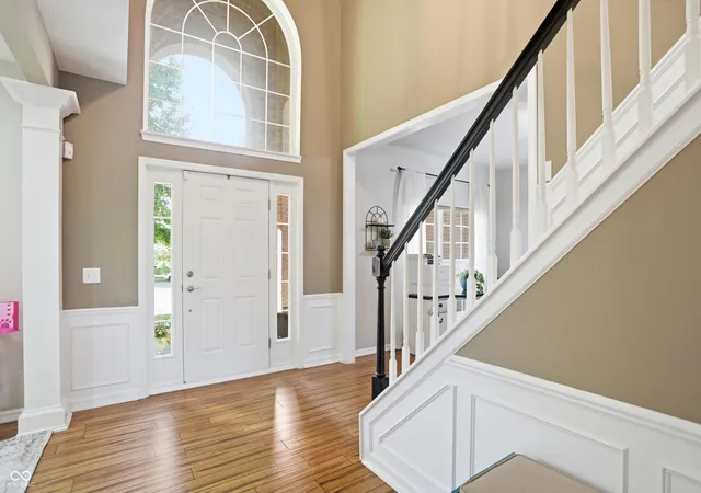 3rd image of 12584 Elgin Ct, Fishers, IN 46037 | MLS# 22107724