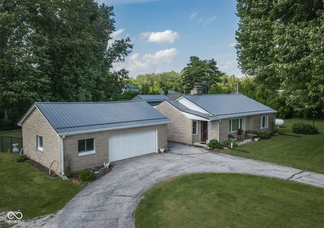 Photo 1 of Single family home for sale at 3326 W Us Hwy 36, Danville, IN 46122 | MLS# 22107742 | Listing updated on 2026-09-12