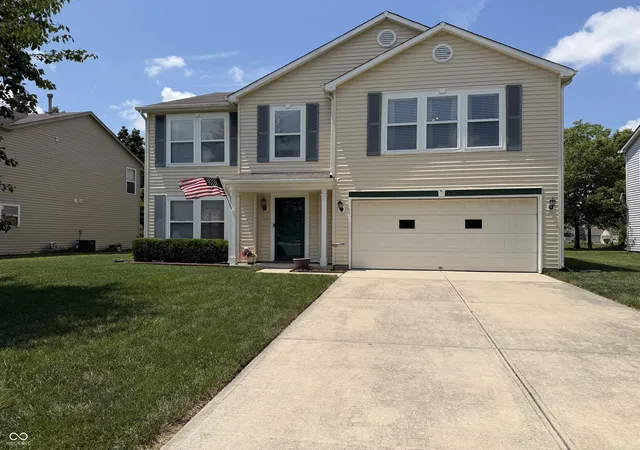 1st image of 632 Runnymede Ct, Greenfield, IN 46140 | MLS# 22107757