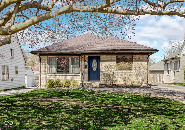 Photo 1 of Single family home for sale at 1420 Kessler Blvd E Dr, Indianapolis, IN 46220 | MLS# 22107764 | Listing updated on 2026-10-07