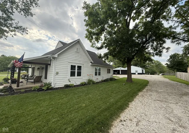 Homes for sale in Clayton, IN | 426 W Michigan St, Clayton, IN 46118 | MLS# 22107767