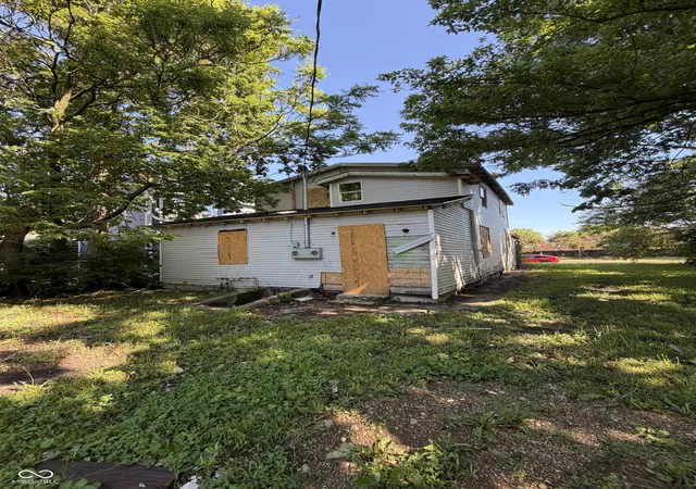 Photo 3 of Single family home for sale at 815 West 28th, Indianapolis, IN 46208 | MLS# 22107778 | Listing updated on 2026-08-26