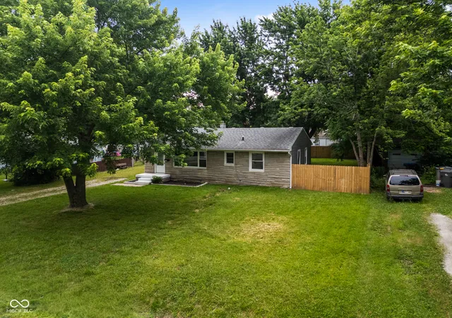 Photo 4 of Single family home for sale at 2827 Villa Ave, Indianapolis, IN 46203 | MLS# 22107779 | Listing updated on 2026-08-21