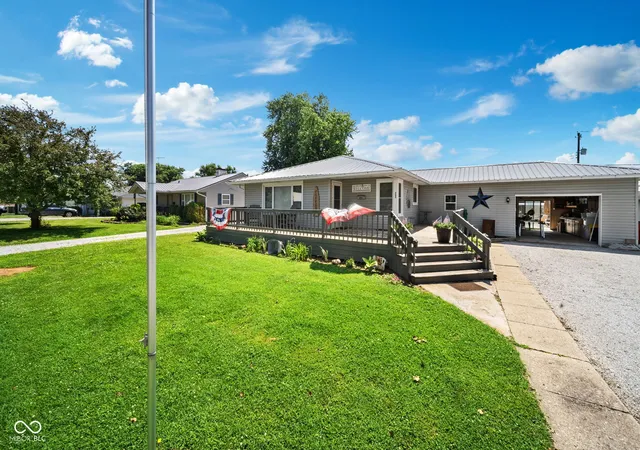 1st image of 705 Maple, Rockville, IN 47872 | MLS# 22107822