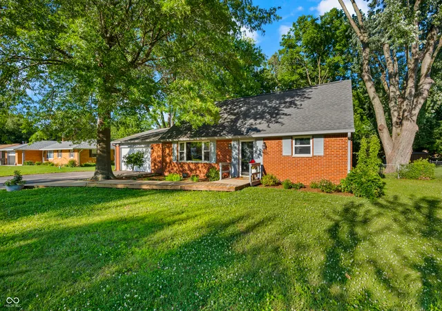 1st image of 7151 Lindenwood Dr, Indianapolis, IN 46227 | MLS# 22107827