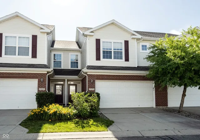 Photo 1 of Condo for sale at 10903 Perry Pear Dr, Zionsville, IN 46077 | MLS# 22107828 | Listing updated on 2026-09-16
