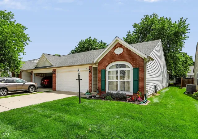 Homes for sale in Brownsburg, IN | 257 Rapid Rill Ln, Brownsburg, IN 46112 | MLS# 22107830