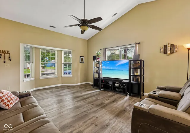 4th image of 102 Westview Pl, Bargersville, IN 46106 | MLS# 22107849