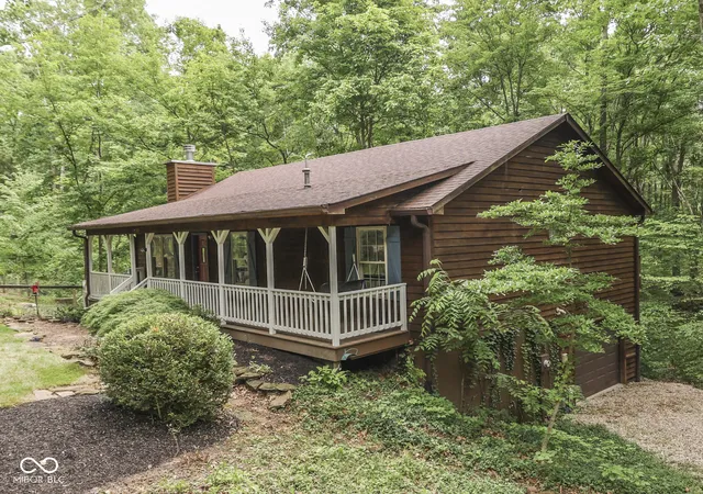 3rd image of 6477 Black Bear Dr, Nineveh, IN 46164 | MLS# 22107853