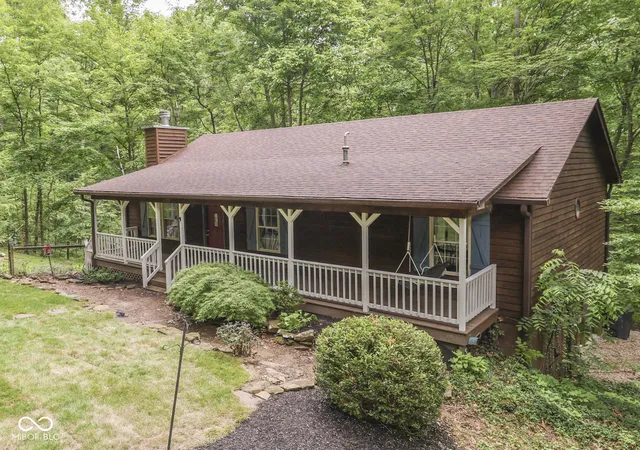 4th image of 6477 Black Bear Dr, Nineveh, IN 46164 | MLS# 22107853