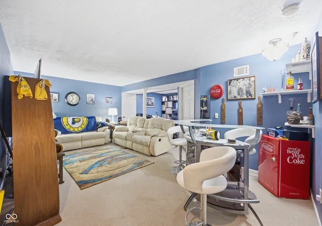 Photo 2 of Single family home for sale at 8250 Carloway Rd, Indianapolis, IN 46236 | MLS# 22107858 | Listing updated on 2026-10-16