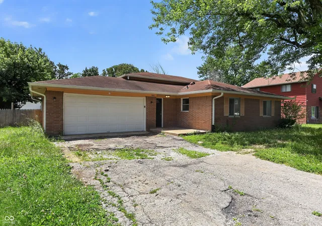 1st image of 9441 Gemini Dr, Indianapolis, IN 46229 | MLS# 22107871