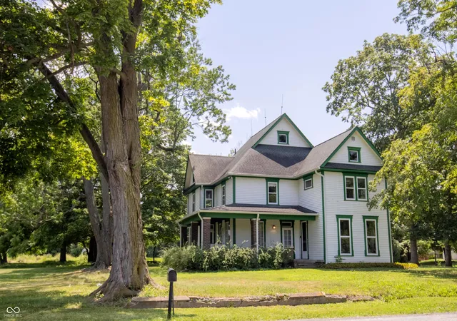 1st image of 5545 W 46th St, Indianapolis, IN 46254 | MLS# 22107875