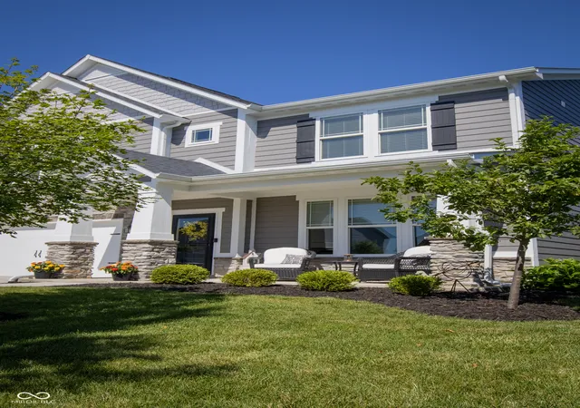 Photo 3 of Sale Pending at 15960 Trestle Dr, Westfield, IN 46074 | MLS# 22107882 | Listing updated on 2026-09-29