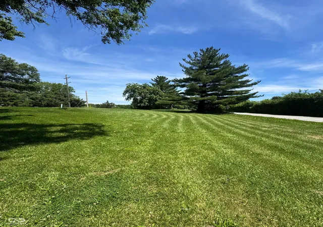 Photo 4 of Single family home for sale at 8607 Old State Road 350, Aurora, IN 47001 | MLS# 22107896 | Listing updated on 2026-10-21
