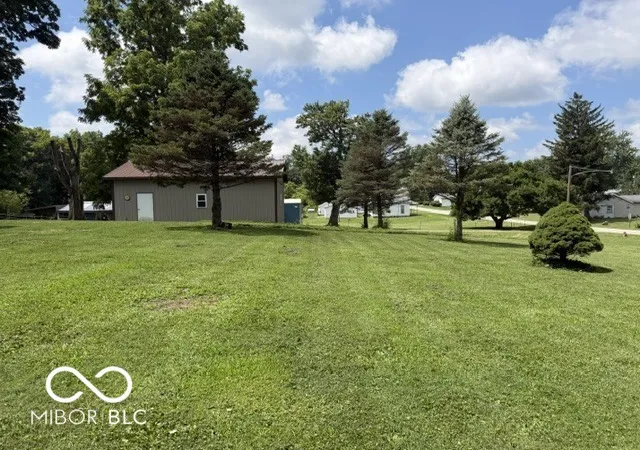 Photo 3 of Sale Pending at 219 E Church St, Bloomingdale, IN 47832 | MLS# 22107898 | Listing updated on 2026-09-07