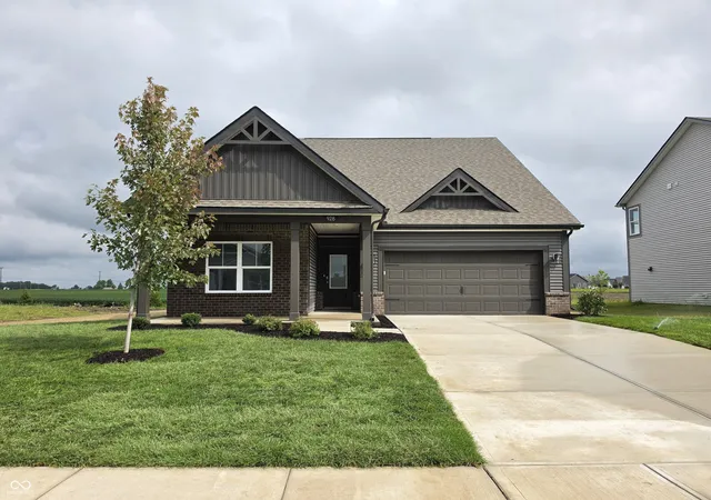 1st image of 928 Angilee Wy, Lebanon, IN 46052 | MLS# 22107908
