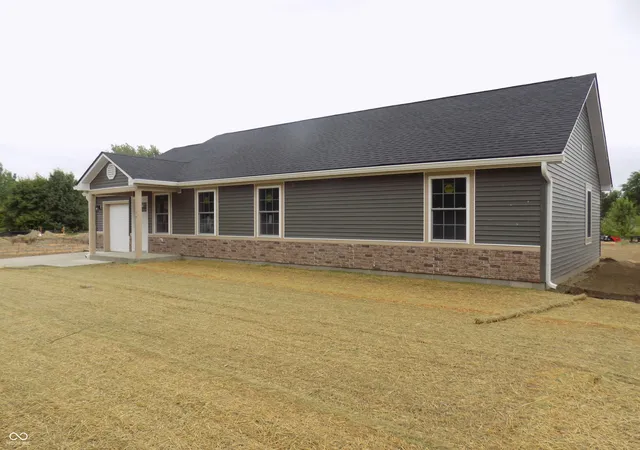 Photo 2 of Single family home for sale at 7747 Mountain Strm Way, Indianapolis, IN 46219 | MLS# 22107921 | Listing updated on 2026-09-01