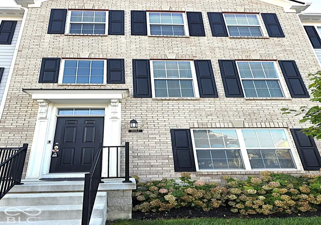 Photo 2 of Townhouse for sale at 7057 Equality Blvd, Carmel, IN 46033 | MLS# 22107948 | Listing updated on 2026-10-12