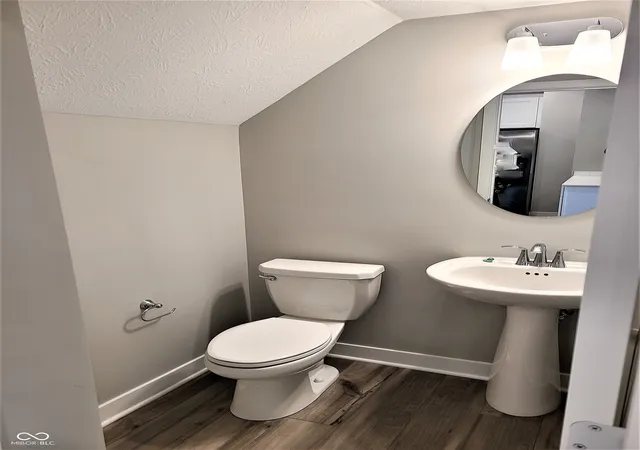 Photo 4 of Townhouse for sale at 7057 Equality Blvd, Carmel, IN 46033 | MLS# 22107948 | Listing updated on 2026-08-24