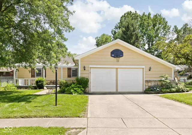 Single family home for sale at 721 Pioneer Dr, Indianapolis, IN 46217 | MLS# 22107963