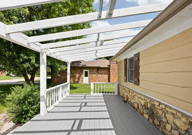 Photo 4 of Single family home for sale at 721 Pioneer Dr, Indianapolis, IN 46217 | MLS# 22107963 | Listing updated on 2026-09-21