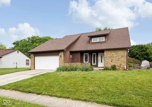 Homes for sale in Fishers, IN | 7814 Hampton Pl, Fishers, IN 46038 | MLS# 22107970