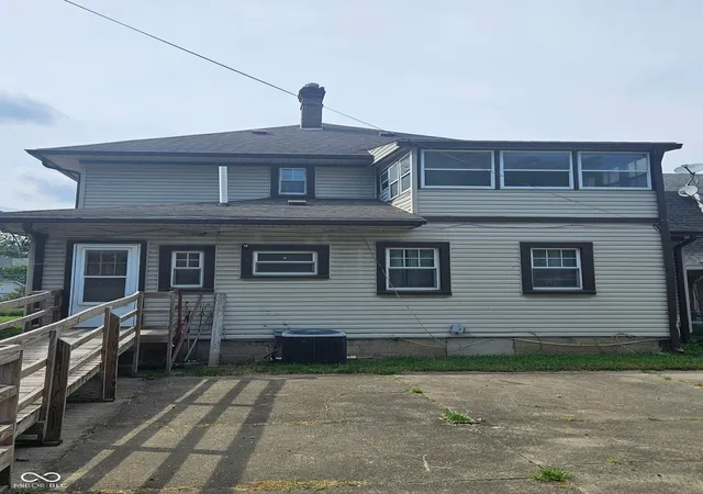 Photo 2 of Single family home for sale at 617 E 37th Street, Indianapolis, IN 46205 | MLS# 22107985 | Listing updated on 2026-10-27