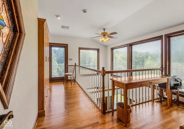 4th image of 7221 S Sprague Rd, Columbus, IN 47201 | MLS# 22108011
