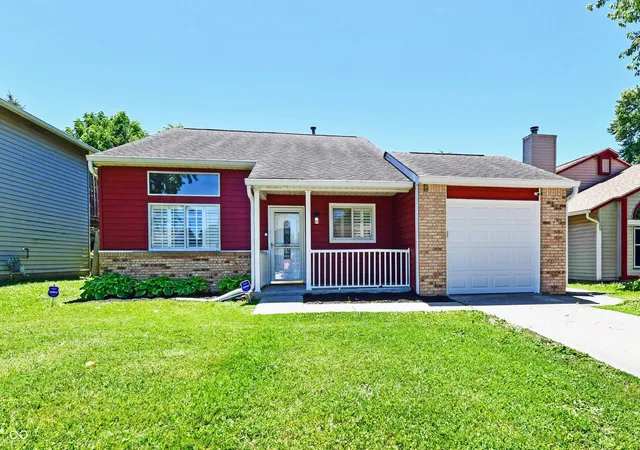 Photo 1 of Single family home for sale at 6637 Sunbury Dr, Indianapolis, IN 46241 | MLS# 22108034 | Listing updated on 2026-07-24