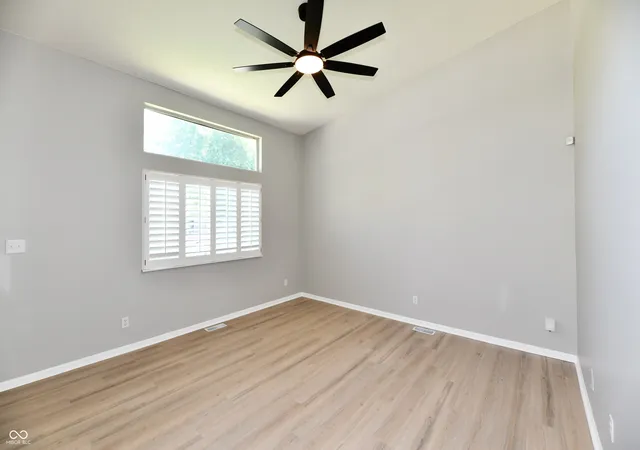 Photo 3 of Single family home for sale at 6637 Sunbury Dr, Indianapolis, IN 46241 | MLS# 22108034 | Listing updated on 2026-07-24