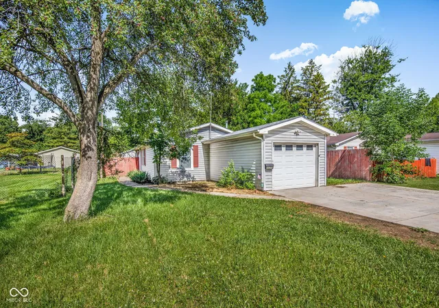 3rd image of 4630 N Richardt Ave, Indianapolis, IN 46226 | MLS# 22108036