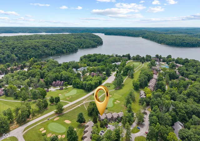 Photo 2 of Sale Pending at 9361 S Lake Ridge Dr #188, Bloomington, IN 47401 | MLS# 22108067 | Listing updated on 2026-09-17