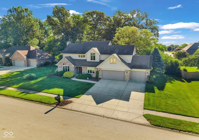 3rd image of 2655 Schoolmaster Dr, Plainfield, IN 46168 | MLS# 22108070