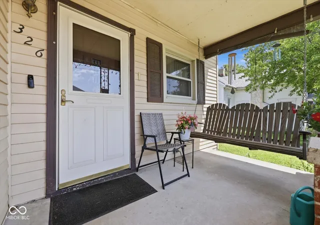 4th image of 326 W Taylor St, Shelbyville, IN 46176 | MLS# 22108075
