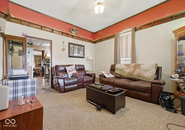 5th image of 326 W Taylor St, Shelbyville, IN 46176 | MLS# 22108075