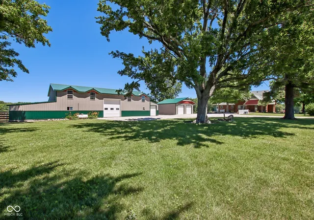3rd image of 4339 E Us Hwy 40, Brazil, IN 47834 | MLS# 22108084