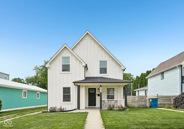 Photo 1 of Single family home for sale at 945 E Minnesota St, Indianapolis, IN 46203 | MLS# 22108090 | Listing updated on 2026-09-12
