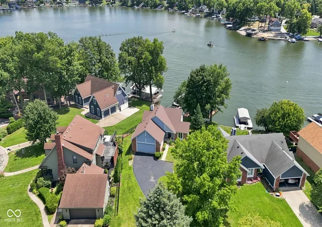 Photo 3 of Single family home for sale at 838 S Lanyard, Cicero, IN 46034 | MLS# 22108104 | Listing updated on 2026-09-30