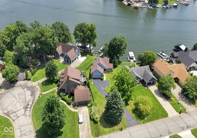 Photo 4 of Single family home for sale at 838 S Lanyard, Cicero, IN 46034 | MLS# 22108104 | Listing updated on 2026-09-30