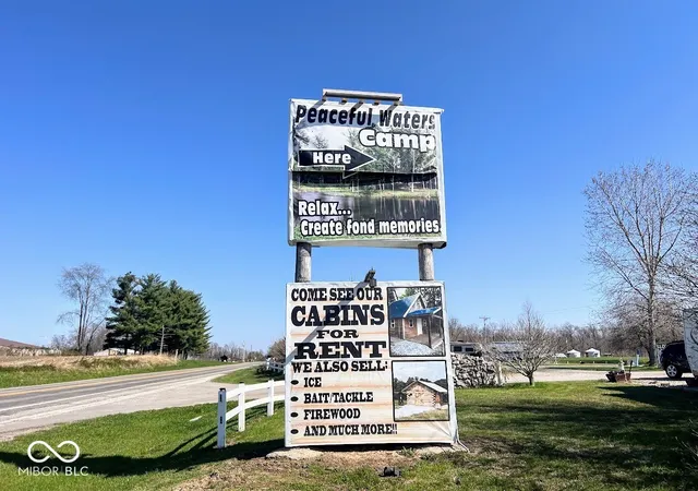 Photo 2 of Single family home for sale at 3559 N Us Hwy 41, Bloomingdale, IN 47832 | MLS# 22108114 | Listing updated on 2026-08-04