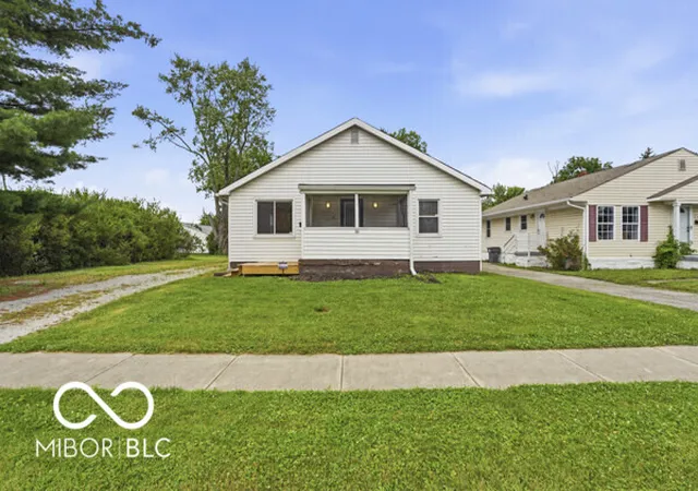 Photo 2 of Sale Pending at 36 N Gibson Ave, Indianapolis, IN 46219 | MLS# 22108118 | Listing updated on 2026-09-04