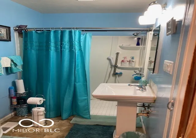 Single family home for sale at 6461 Michigan Rd, Indianapolis, IN 46268 | MLS# 22108125 | Listing updated on 2026-07-16