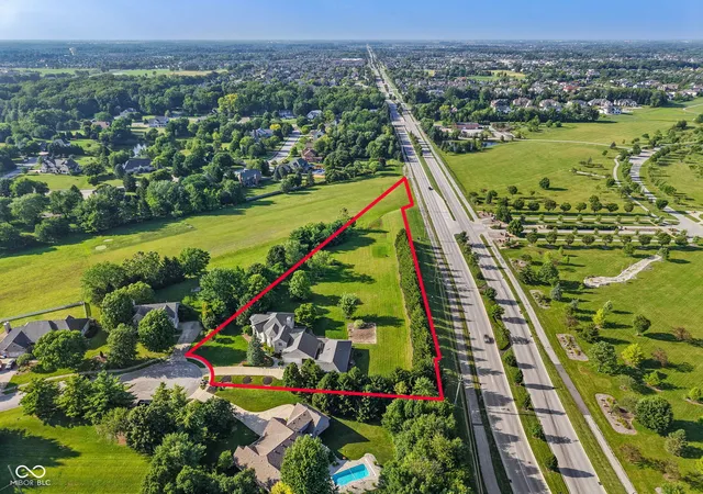 2nd image of 2430 Crossfields Ct, Carmel, IN 46032 | MLS# 22108138