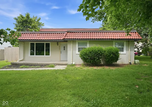 Photo 1 of Condo for sale at 8353 Paso Del Norte Ct, Indianapolis, IN 46227 | MLS# 22108141 | Listing updated on 2026-08-27