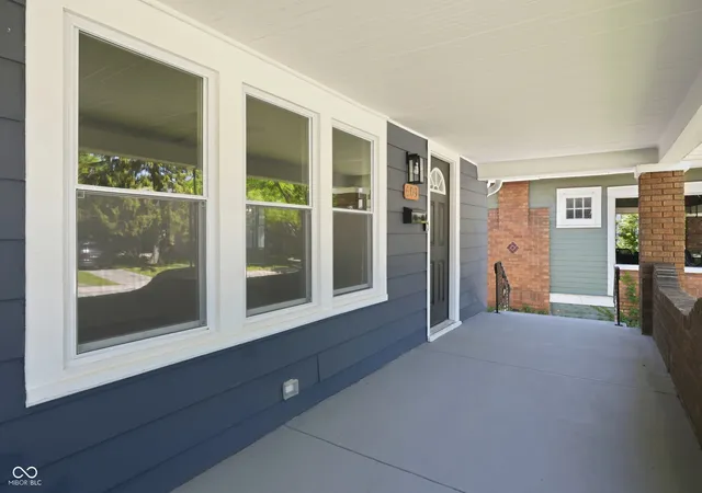 3rd image of 609 N Emerson Ave, Indianapolis, IN 46219 | MLS# 22108157