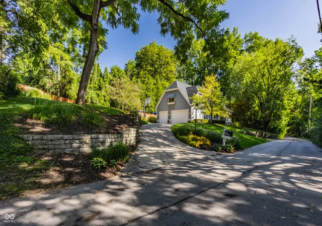 Photo 3 of Single family home for sale at 6960 Lancet Ln, Indianapolis, IN 46220 | MLS# 22108162 | Listing updated on 2026-10-19