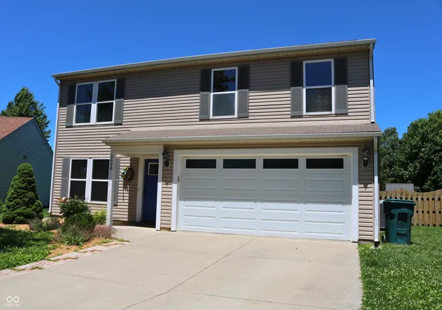 Homes for sale in Lafayette, IN | 5698 N Bluegrass Cir, Lafayette, IN 47905 | MLS# 22108169