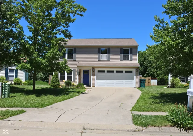 Homes for sale in Lafayette, IN | 5698 N Bluegrass Cir, Lafayette, IN 47905 | MLS# 22108169