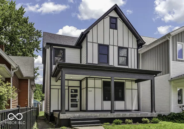 Photo 1 of Single family home for sale at 1225 Spruce, Indianapolis, IN 46203 | MLS# 22108178 | Listing updated on 2026-10-20